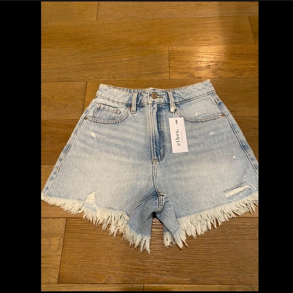Dynamite - Ella distressed denim shorts - Picture 4 of 7